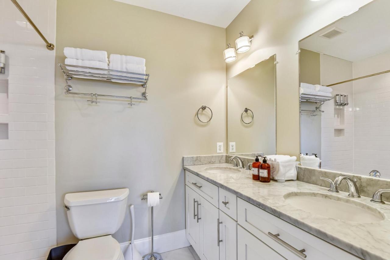 Edgewood Guesthouse Apartment Unit Washington Luaran gambar